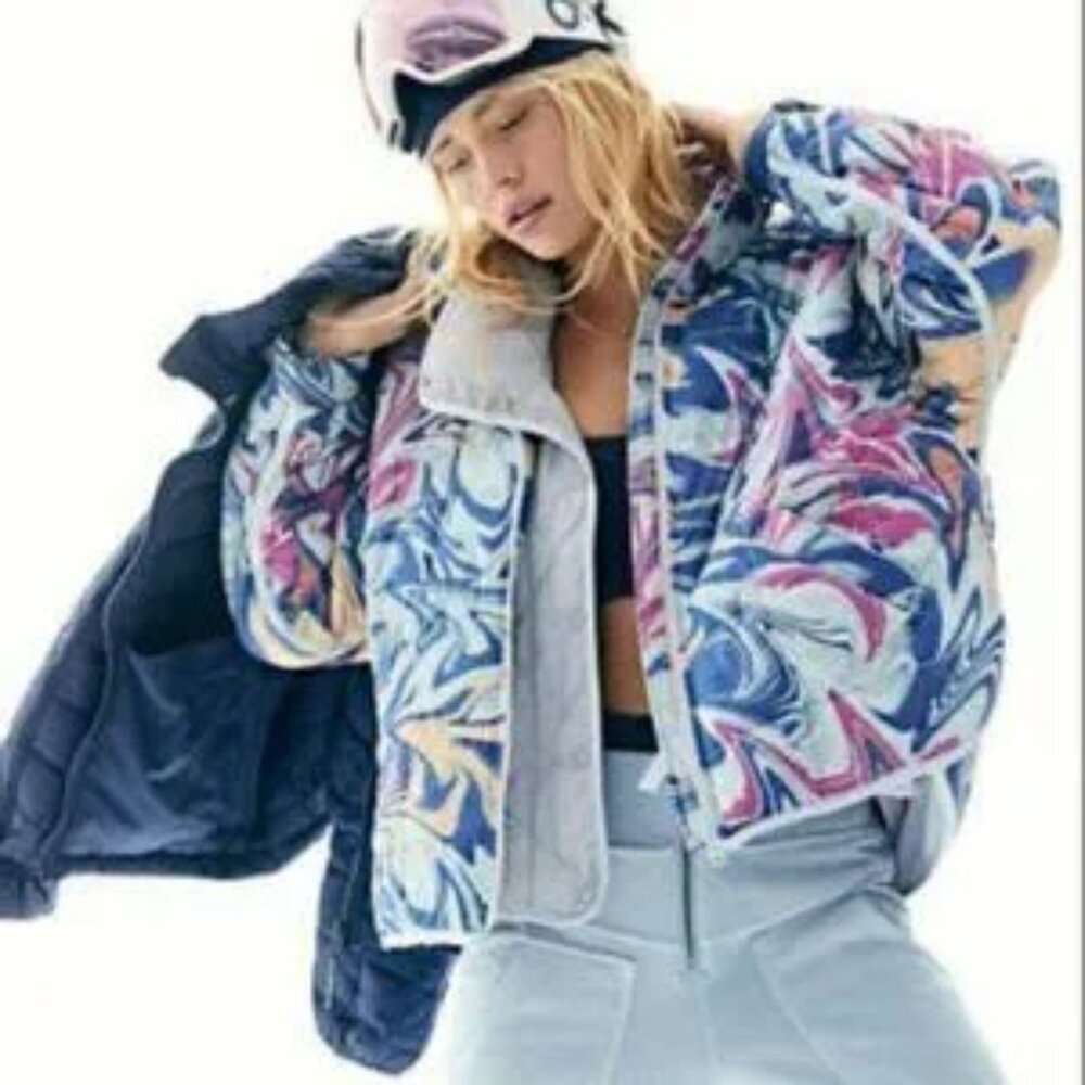 Free People Pippa Printed Packable Puffer Jacket Blue Multi NWT Size X Small